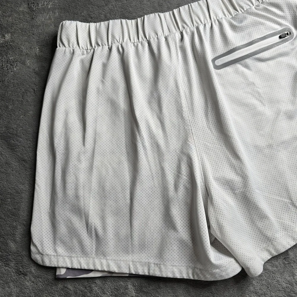 Youngla Activewear Shorts Mens XXL White Gray Compression Drawstring 4.5